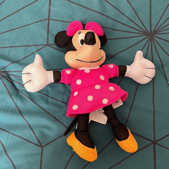 New without Tags Disney’s Minnie Mouse Stuffed Doll - Picture 1 of 3